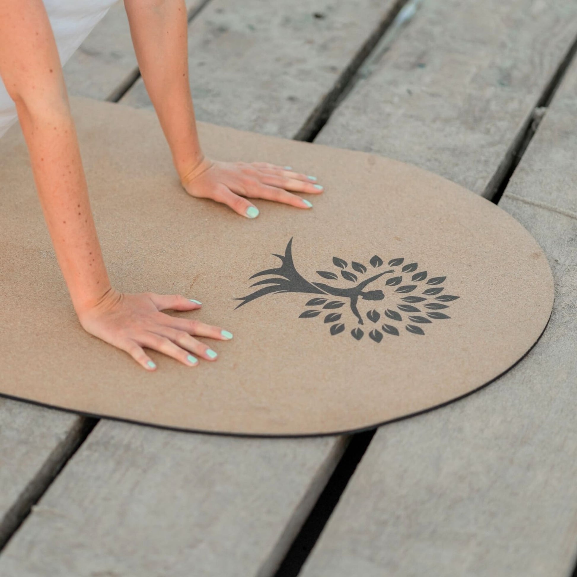 Ovale Kork Yogamatte Kalea - Beste Yogamatte 2025 - Nachhaltig & Rutschfest