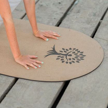 Ovale Kork Yogamatte Kalea - Beste Yogamatte 2025 - Nachhaltig & Rutschfest